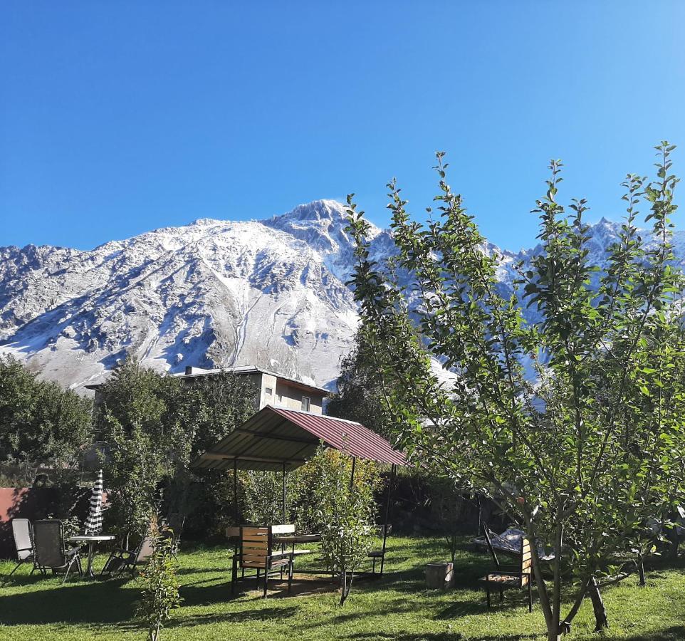 Kazbegi Green Yard מראה חיצוני תמונה