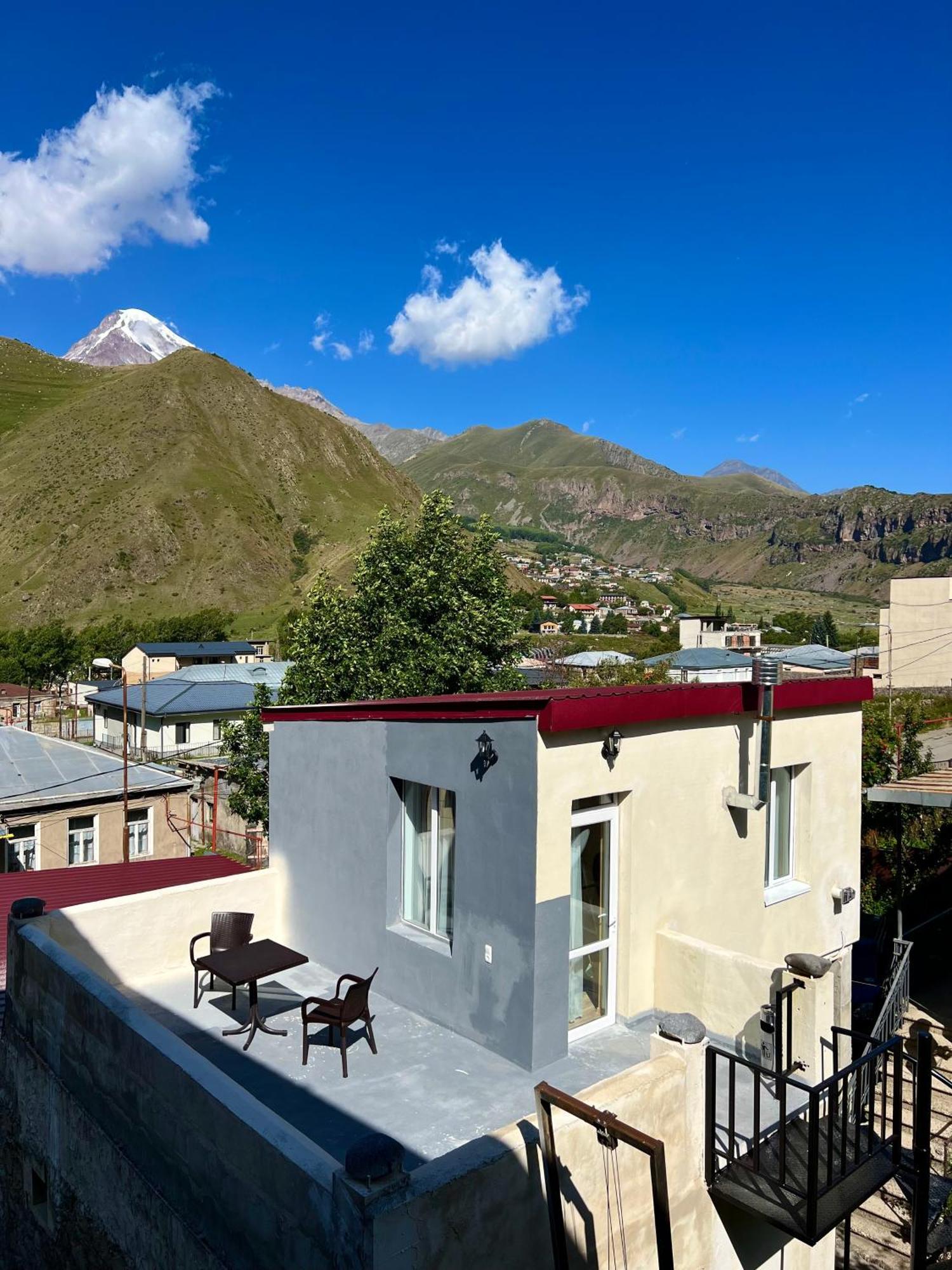 Kazbegi Green Yard מראה חיצוני תמונה